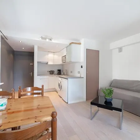 Studio With Balcony And Swimming Pool Ideally Located In The City Center * 샤모니