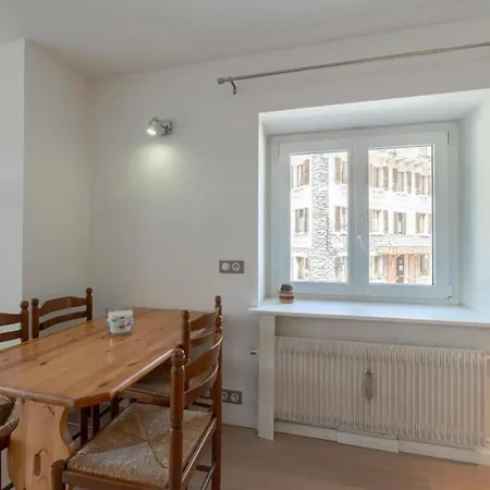 Studio With Balcony And Swimming Pool Ideally Located In The City Center Апартаменти Шамоні